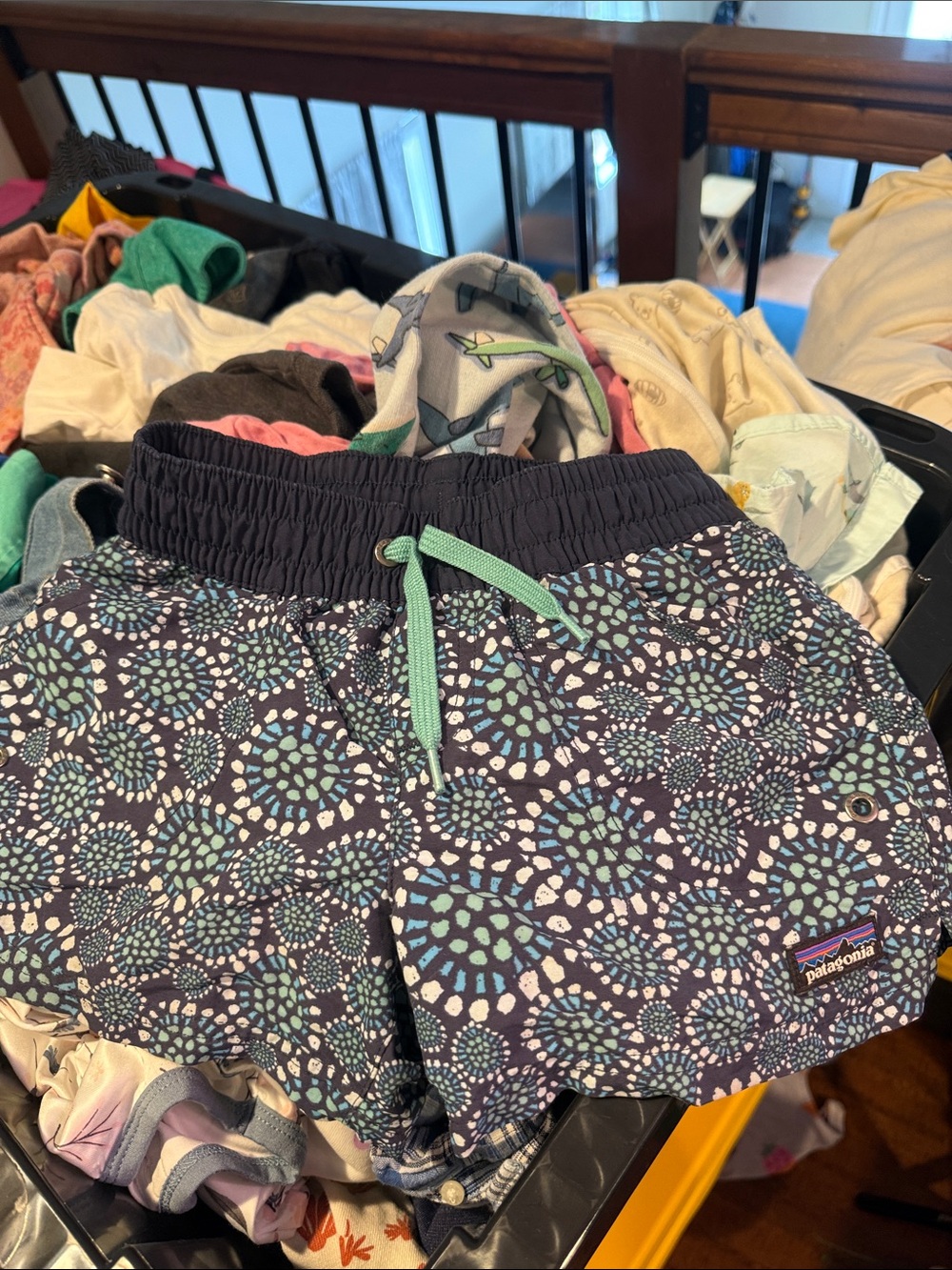 Patagonia Kids Swim Beach Summer Shorts Small Stretch Waist